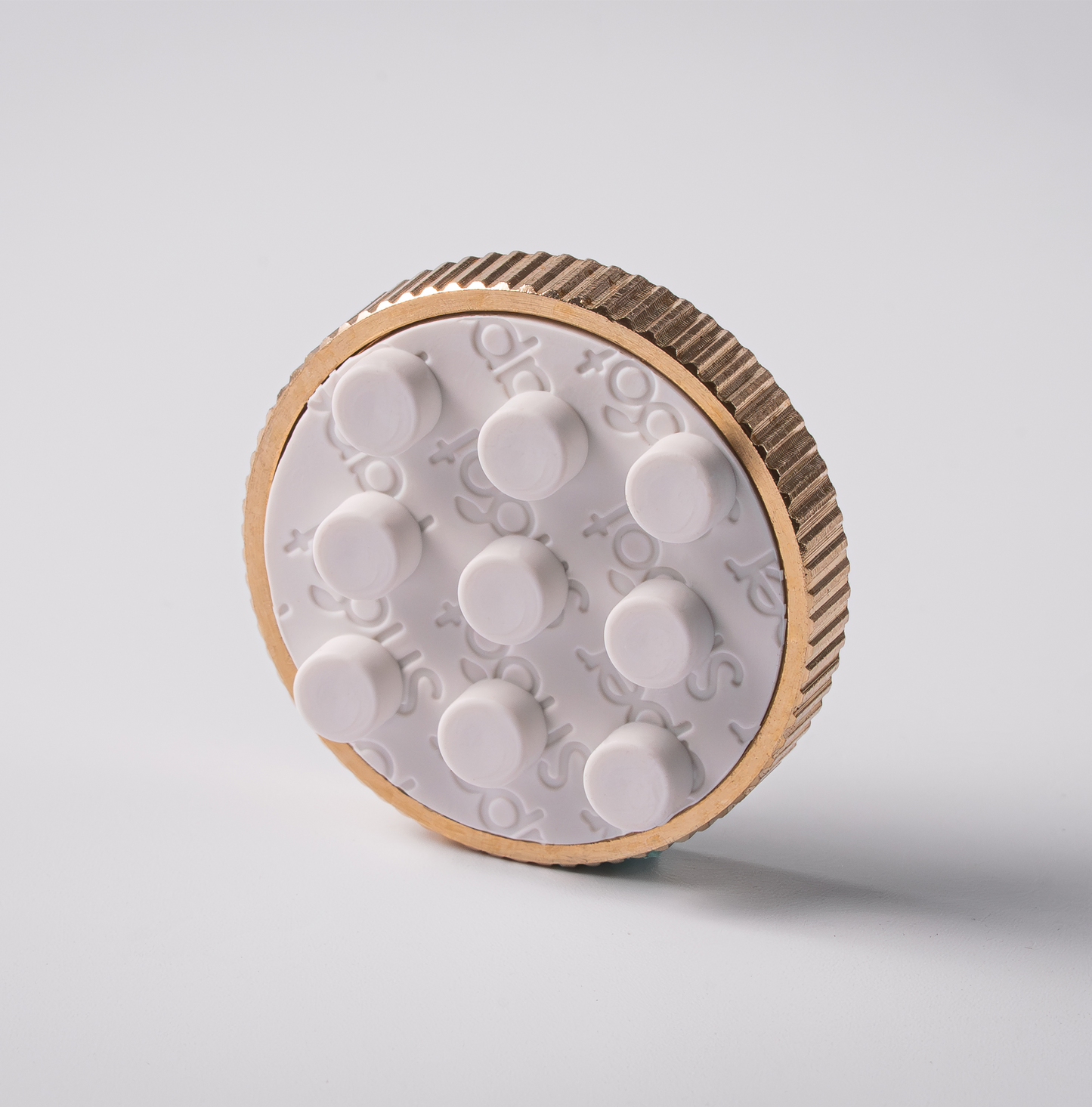 Aura Bricks Lens Cap